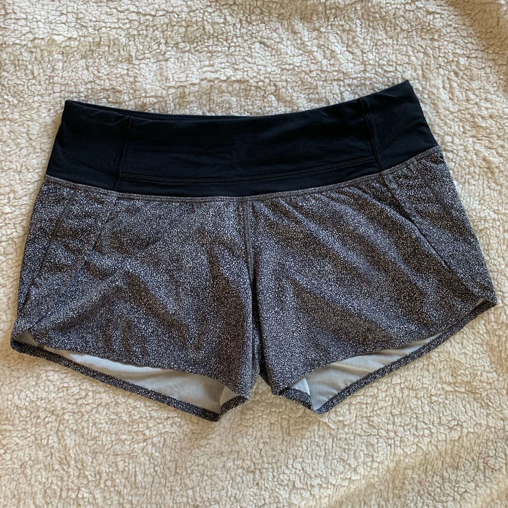Lululemon Run Times 4’’ shorts
